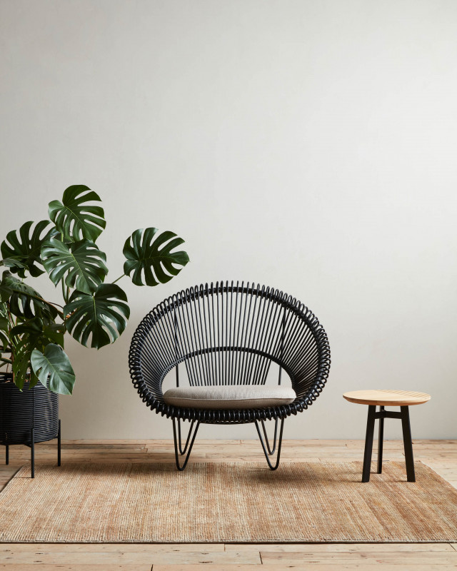 PLANT STAND - IVO